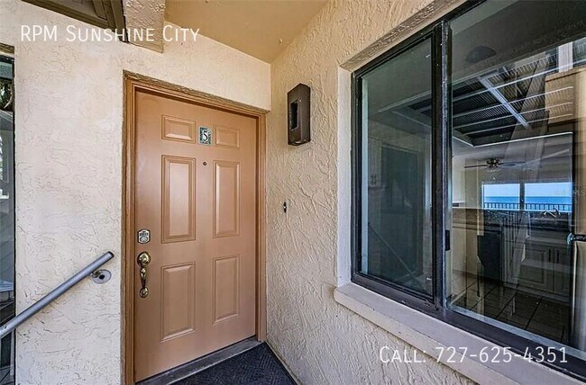 Building Photo - 20204 Gulf Blvd