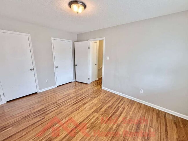 Building Photo - 4061 Navaho Ave