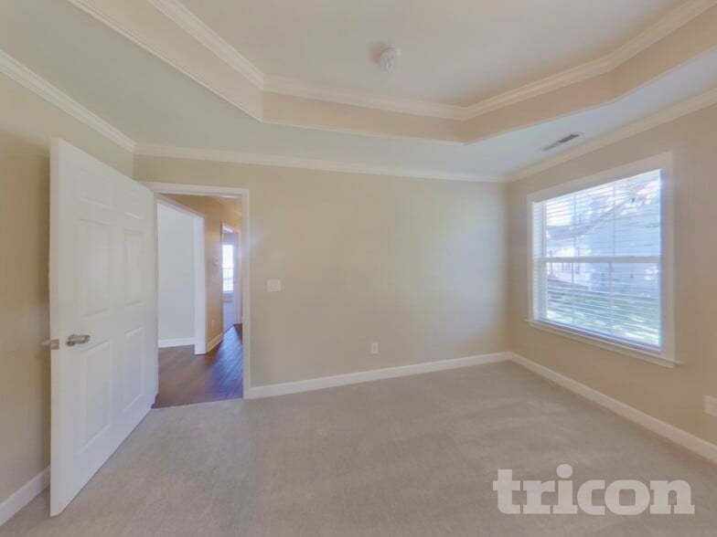 Building Photo - 2905 Haddox Pl