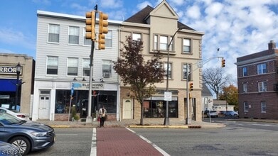 Building Photo - 662 Bloomfield Ave