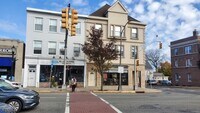Building Photo - 662 Bloomfield Ave