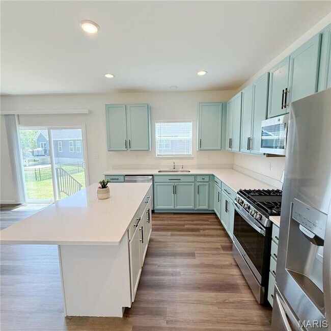 Building Photo - 934 Little Fieldstone Court