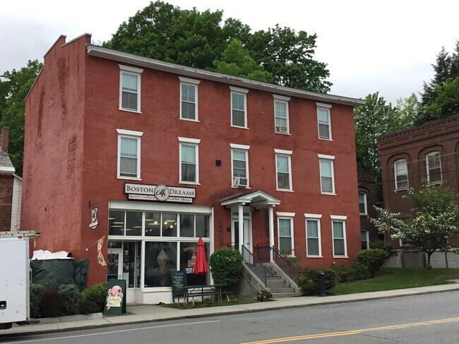 Building Photo - 9 State St