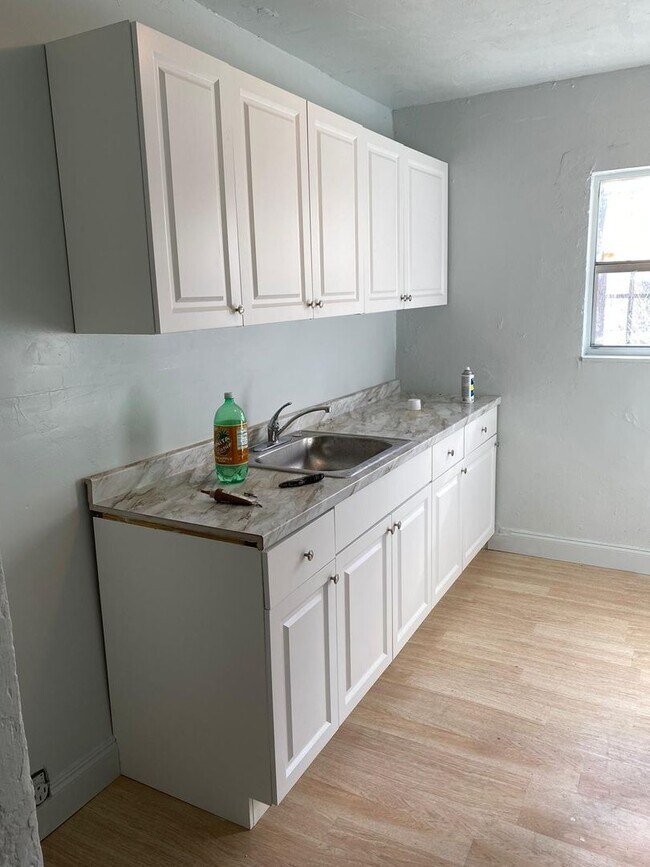 Interior Photo - The Flats on 22nd Avenue