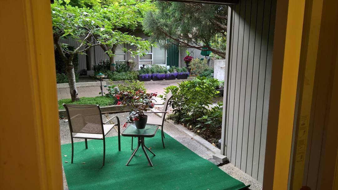 Building Photo - 860 100th Ave NE