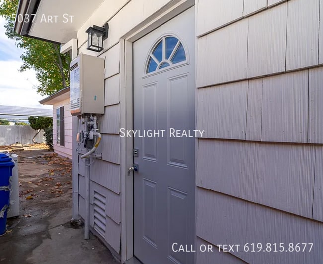 Building Photo - 5037 Art St