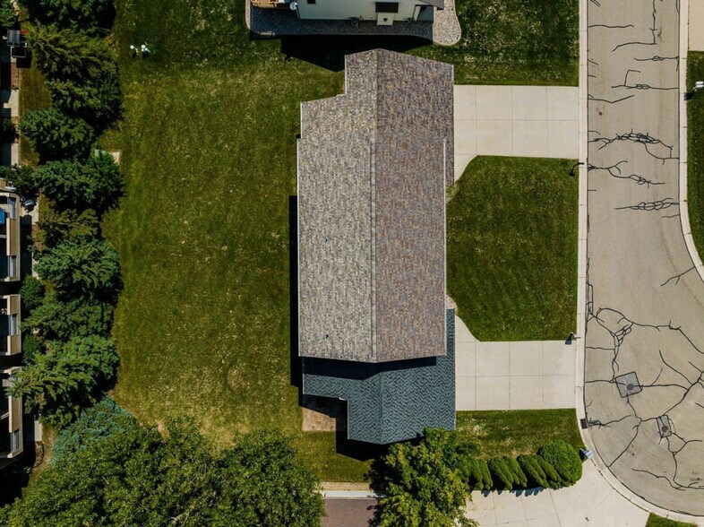 Building Photo - 1697 Gateway Pl