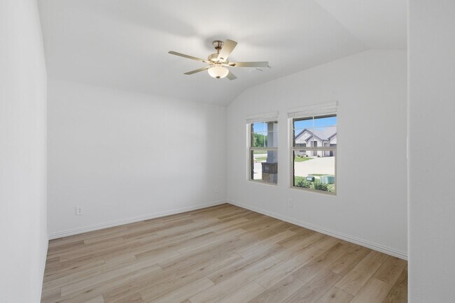 Building Photo - 3407 Copperwood Dr