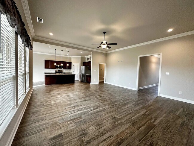 Building Photo - 10036 Dunleith Lp