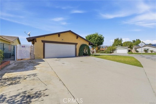 Building Photo - 937 N Greenpark Ave