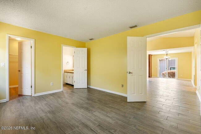 Building Photo - 8066 Le Havre Dr N