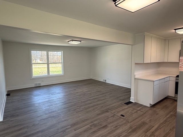 Building Photo - 8418 Meadowbrook Dr
