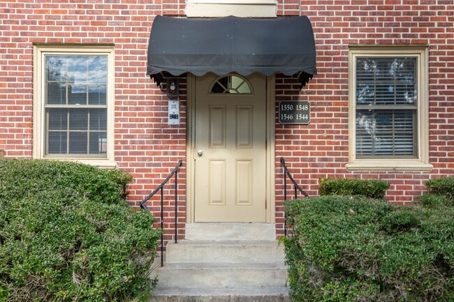 Building Photo - Charming Condo in Historic San Marco with River Views