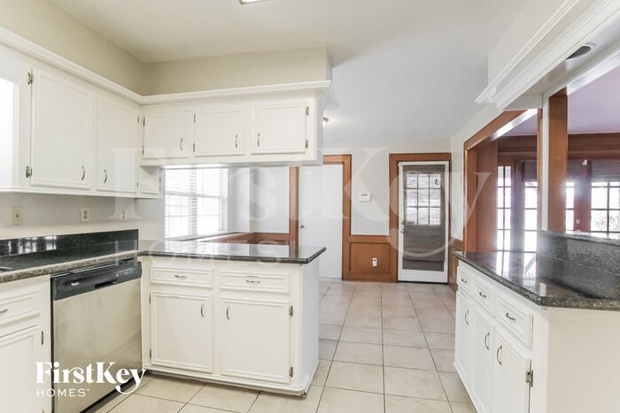Building Photo - 18210 Widcombe Dr