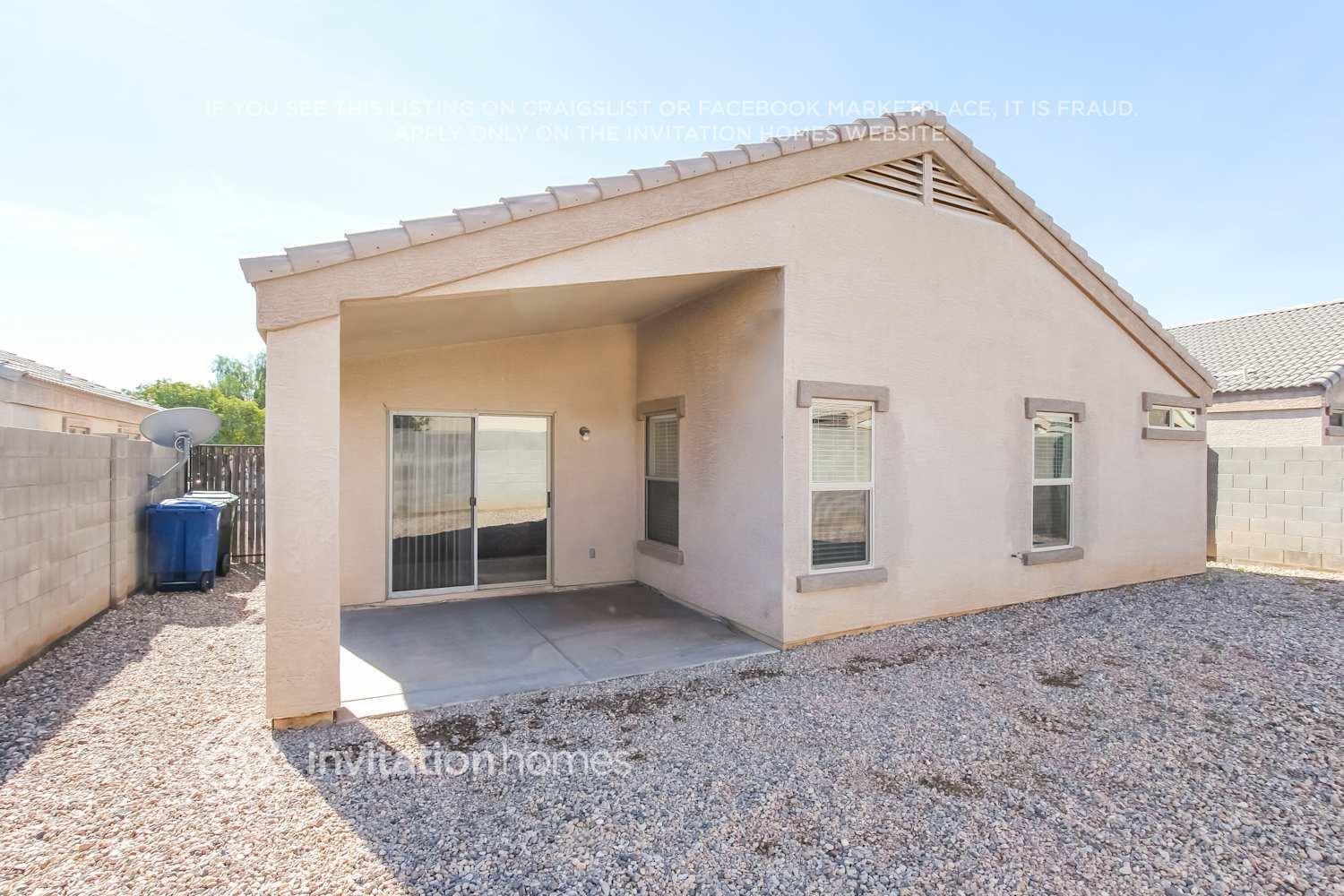 Building Photo - 12742 W Pershing St