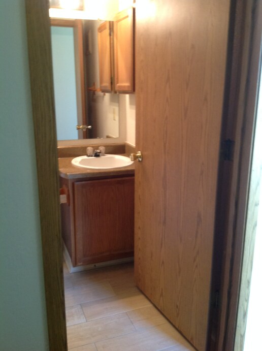 Building Photo - Charming Studio Home in City Center Aurora!
