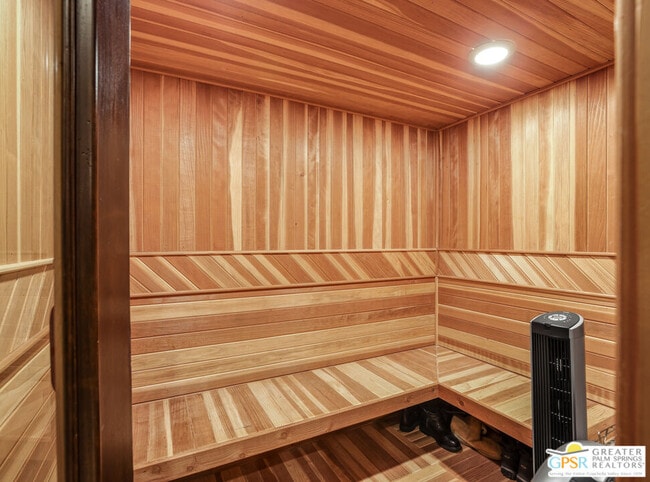 Building Photo - 57870 S Valley Ln