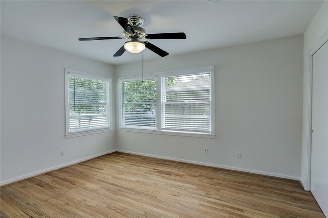 Building Photo - 4125 Woodfox St