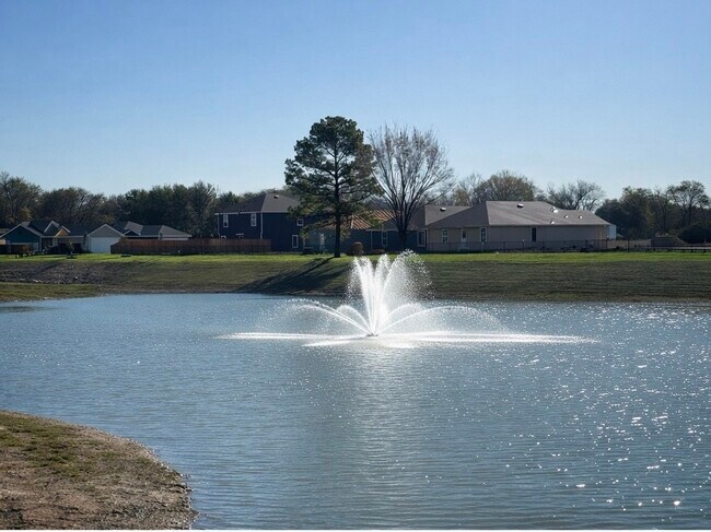 Building Photo - 6235 Scarlet Halo Ln