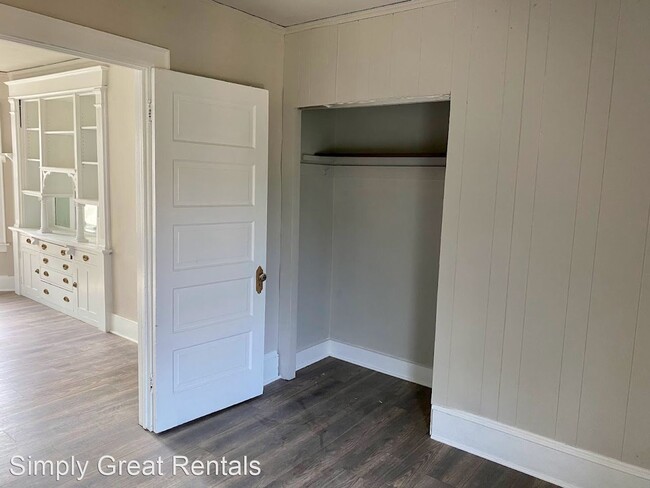 Building Photo - 4 br, 2 bath House - 515 N 50th St