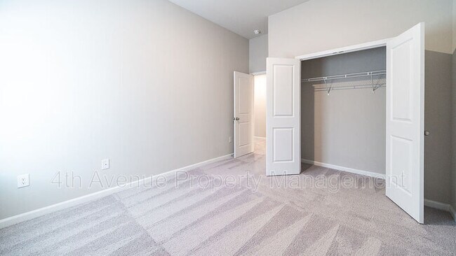 Building Photo - 209 Paxton LN