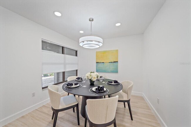 Building Photo - 1684 Pintail Way