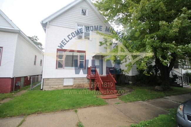 Building Photo - 1140 N 50th Pl