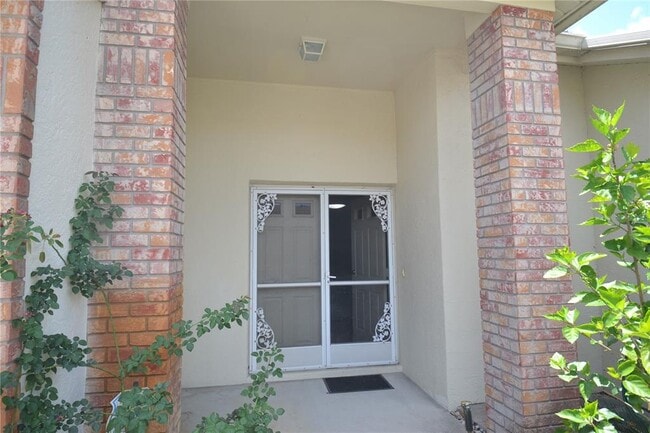 Building Photo - 9026 Severn Ln
