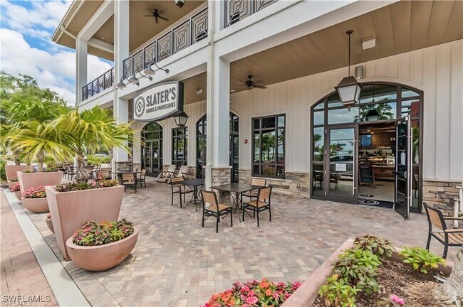 Building Photo - 43020 Greenway Blvd