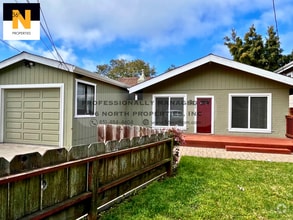 Building Photo - Charming 3- Bedroom Home in Monterey with ...