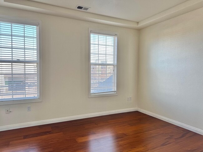 Building Photo - 4486 Chancery Ln