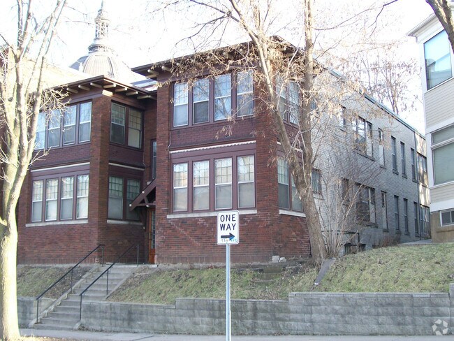 Building Photo - 250 Marshall Ave