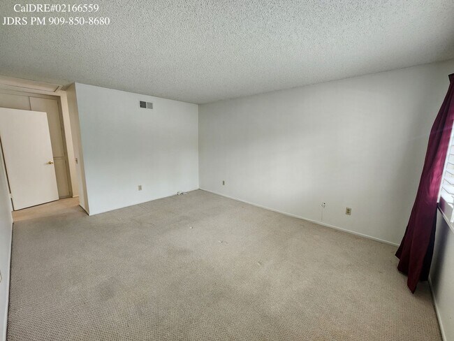 Building Photo - Arcadia 3 Bedroom Townhouse