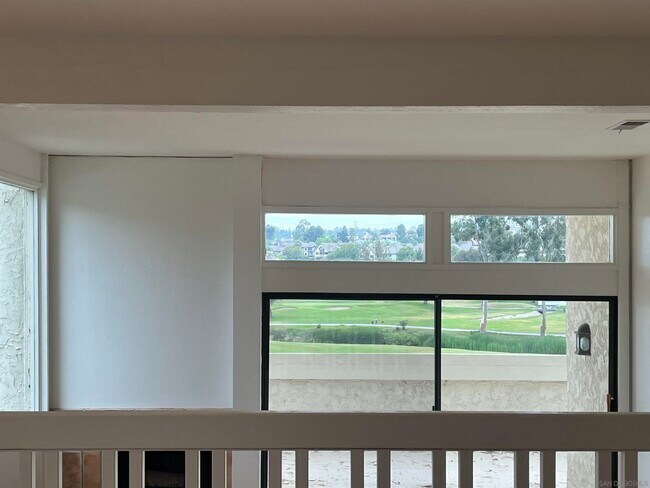 Building Photo - 2501 Navarra Dr