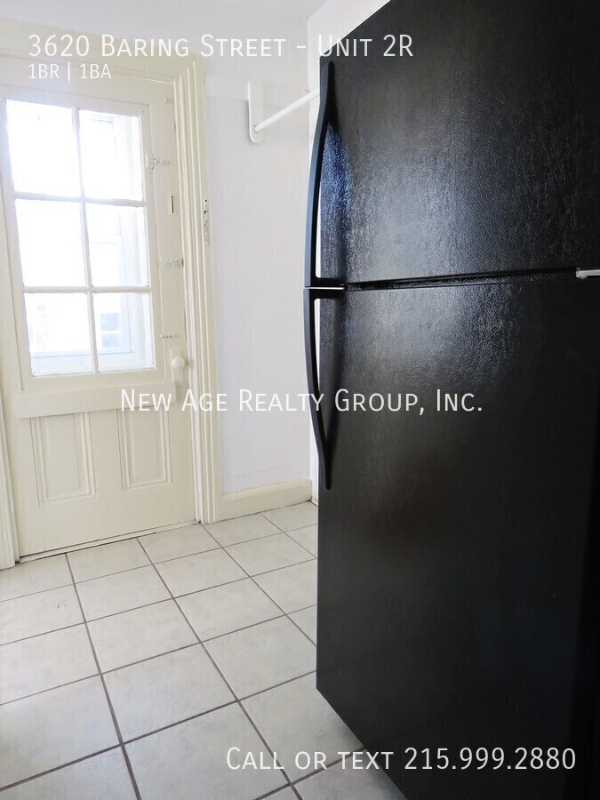 Building Photo - 3620 Baring St