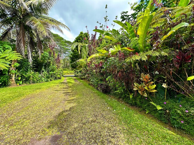 Building Photo - 13-1148-1148 Kahukai St