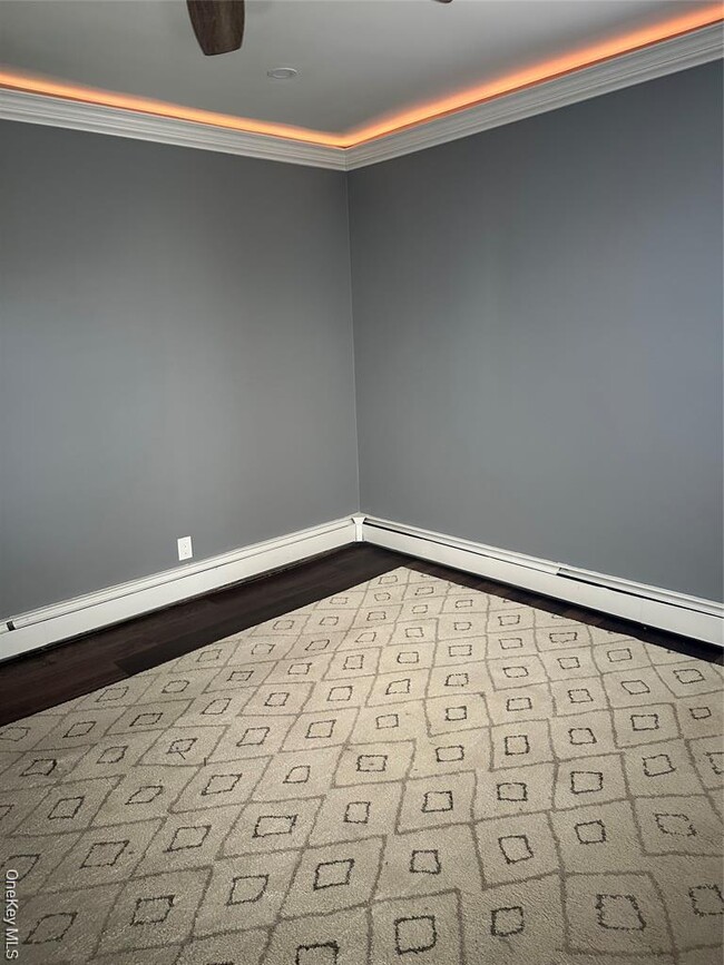 Building Photo - 55 Tulip Ave