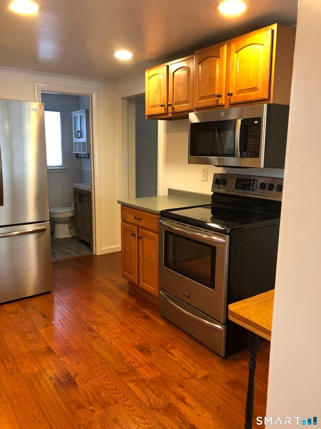 Building Photo - 159 Purdy Hill Rd