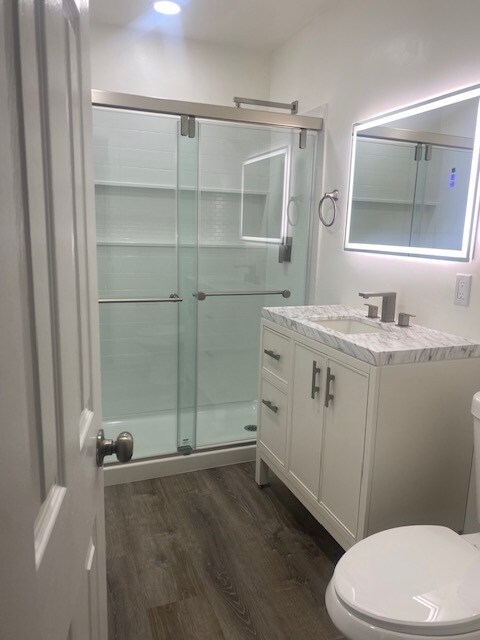 Building Photo - 5184 Ewing St