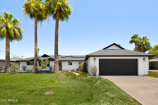 Primary Photo - 2331 N 53rd St