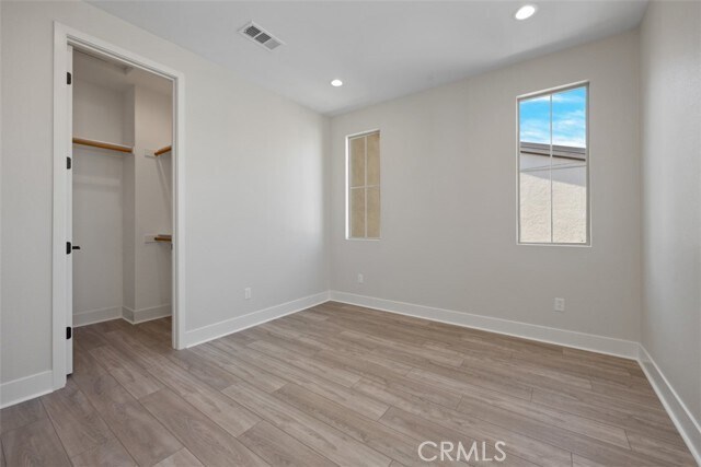 Building Photo - 9355 Astor