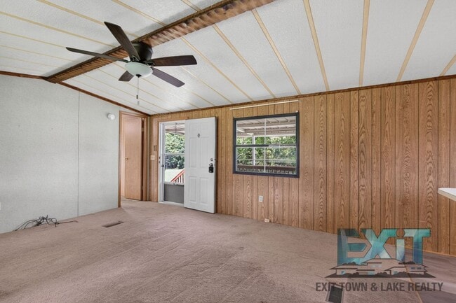 Building Photo - 4734 Gasburg Rd