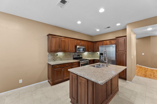 Building Photo - 26820 Marina Point Ln