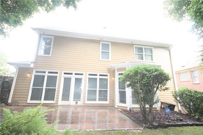 Building Photo - 1581 Oak Park Cove