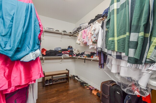 Building Photo - 16835 Fowler Pines Dr