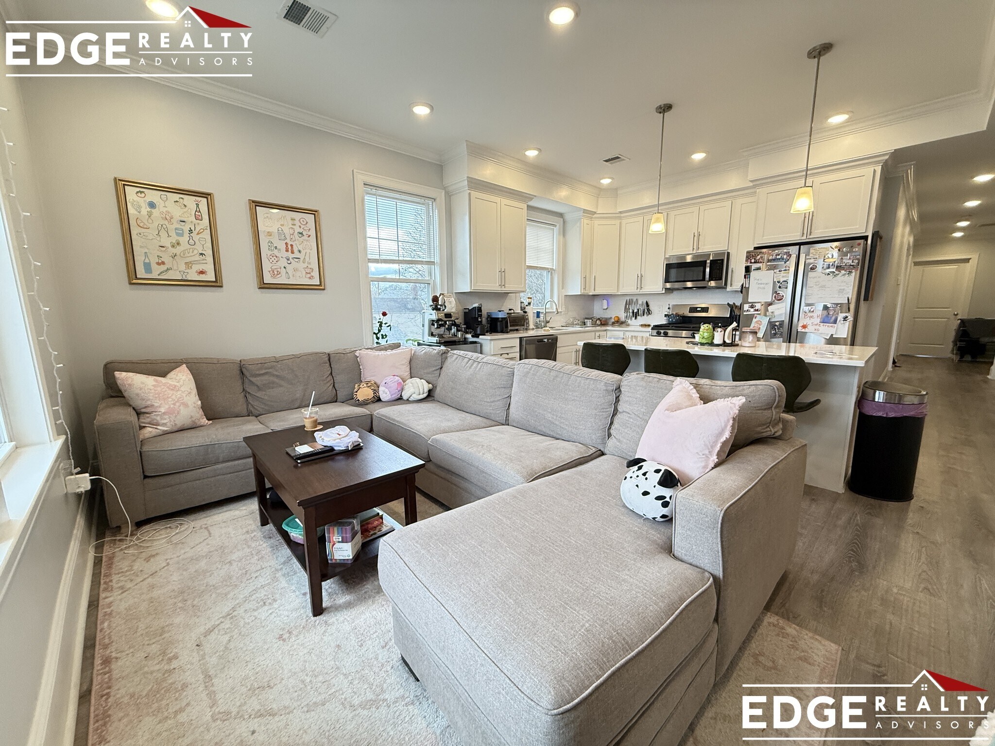 Building Photo - 144 Franklin St