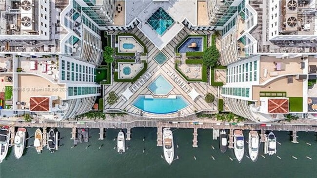 Building Photo - 3131 NE 188th St