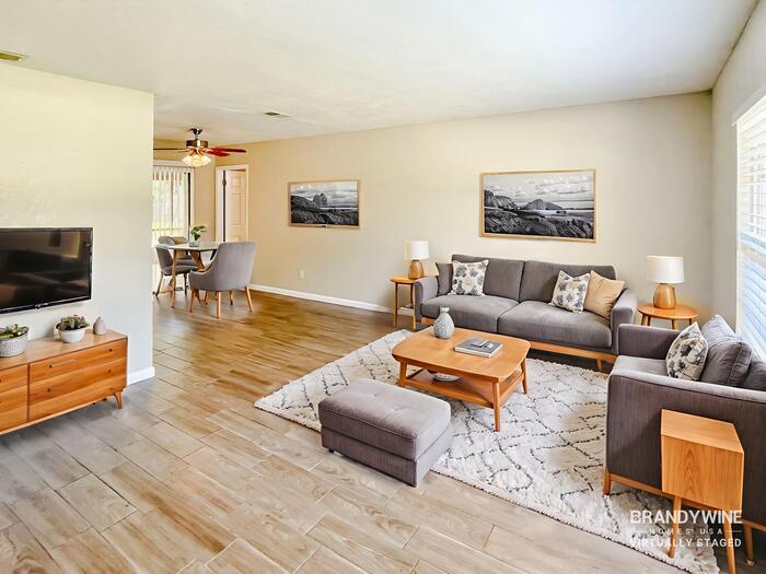 Building Photo - 3639 N Ride Dr
