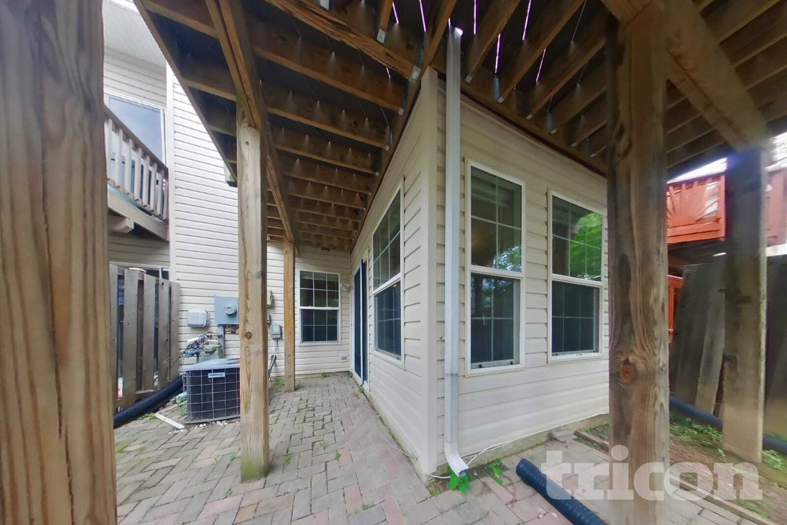 Building Photo - 7520 Burdette Way