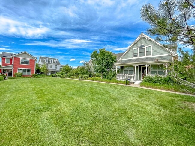 Building Photo - 2220 Uinta St